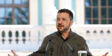 Зеленский: нам нужна новая энергия в правительстве