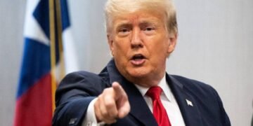 Трампу потрібен поштовх і він їде до Спрінґфілда. Того самого, з недоїденими котами й псами, – Голобуцький