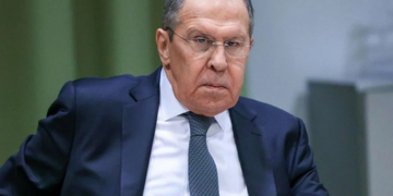Лавров обурений: на зустріч із мирною ініціативою Китай запросив Францію та Швейцарію, а Росію не запросили