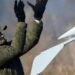 Окупанти почали обробляти дрони невідомою речовиною: під час контакту викликає хімічні опіки