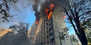 Число пострадавших от российского удара по Херсону выросло до 20