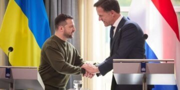 “Мы не оставим один на один с противником”, – в НАТО дали Украине обещание