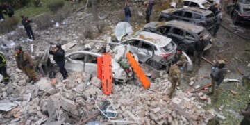 Російські війська обстріляли житловий квартал Запоріжжя: є поранені. ВІДЕО, ФОТО