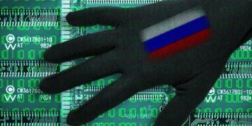 Шпионские игры: хакеры помогают Кремлю усилить влияние на страну, которую хочет взять под контроль