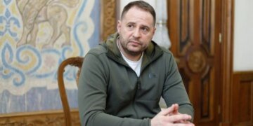 Ермак заявил  о готовности Украины рассмотреть мирные инициативы Китая и Бразилии