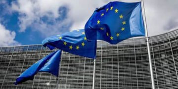 ЄС може створити новий фонд військової допомоги Україні, щоб обійти вето Угорщини, – El Pais