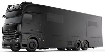 Пересувний палац: презентовано розкішний автобудинок Mercedes Brabus за $1,5 мільйона. ВІДЕО