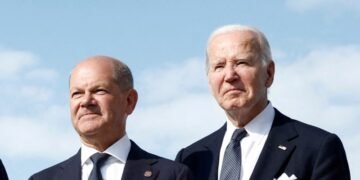 Байден обсудил с Шольцем геополитические приоритеты, включая поддержку Украины