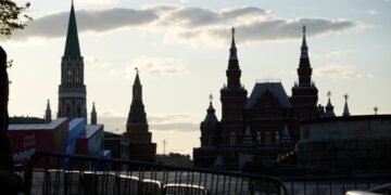 Суд над 72-летним учителем из США, которого РФ обвиняет в наемничестве, пройдет в закрытом режиме