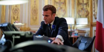 Трамп победил: Макрон дал совет ЕС