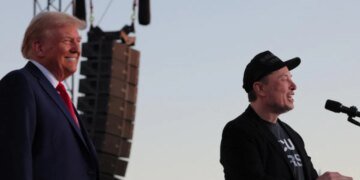 Илон Маск вложился в победу Трампа: что миллиардер получит взамен