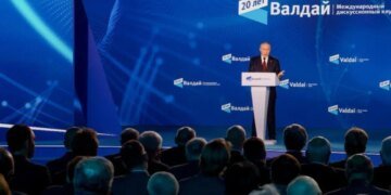 У Путина начались проблемы со зрением или речью. ВИДЕО
