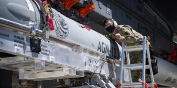 В Украину приедут американские военспецы: подробности