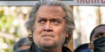 “Урезать 100% средств”, –  трамписты грозят отменить помощь Украине