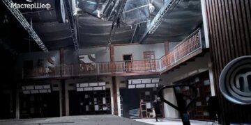 “Шахед” протаранил павильон телепроекта “МастерШеф”: съемки в Киеве нового сезона откладываются. ФОТО