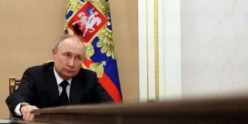 Путин “Орешник” принял за “Боярышник”: о чем говорит экстренное обращение диктатора