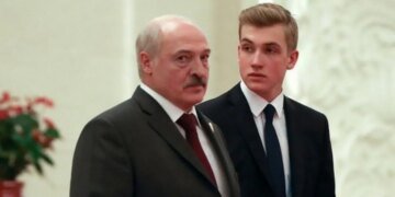 Лукашенко рассказал о демократии в Беларуси и пригрозил отрубить интернет