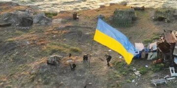 ГУР провело на Змеином спецоперацию: подробности нетипичной эвакуации удивят. ФОТО