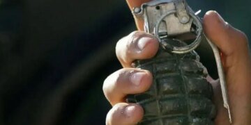 Забросил в блиндаж гранату и добил из автомата: зек расправился с 10 сослуживцами и сбежал с фронта