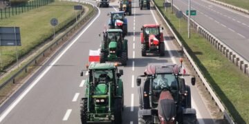 Польські фермери пригрозили після 10 грудня перекрити весь кордон з Україною