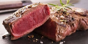 Лікар назвав продукти, які краще за ботокс омолоджують шкіру
