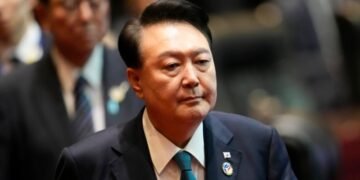 Президент Южной Кореи «не исключает» прямых поставок оружия Украине