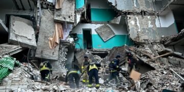 Российская армия ударила по Сумам: два человека погибли