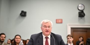 Украина призвала НАТО на следующей неделе направить ей приглашение вступить в альянс