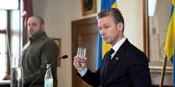 Швеция: безопасность Украины – это и наша безопасность