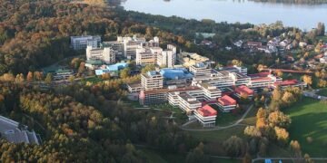 Вчені зʼясували, який вигляд має найпривабливіша жіноча фігура, та спростували популярний міф про талію і стегна