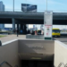 У Києві дівчина повісилась на знаку метро “Осокорки”: у поліції повідомили деталі