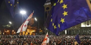 Масові протести в Грузії: країна опиняється на роздоріжжі між Європою і Росією