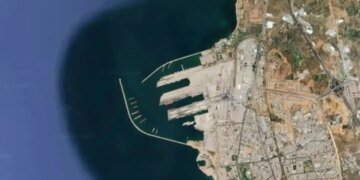 Позорный побег Путина из Сирии: разведка доложила, что делают россияне. КАРТА