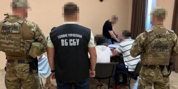 ФСБ вербует подростков в Харькове: СБУ и Назполиция раскрыли методы противника