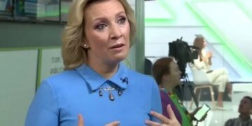Переговоры с РФ: Захарова выдала новую “хотелку” Кремля