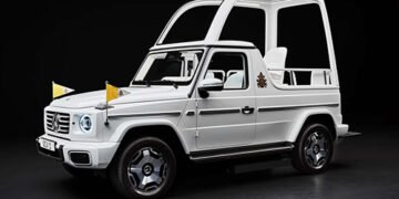 Повністю електричний: Mercedes-Benz представив новий папамобіль. ФОТО