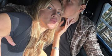 Леся Нікітюк показала, як ніжиться у ліжку зі своїм 28-річним коханим