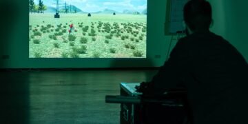 Украинская компания учит военных сбивать “шахеды”. Как работают VR и лазерные тренажеры