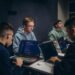 Вакансии растут, а специалистов становится меньше: как IT-рынок переживает кризис кадров