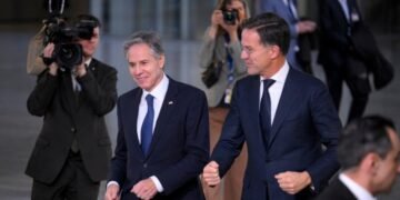 Блинкен и Рютте – о поддержке Украины и противостоянии гибридным атакам России