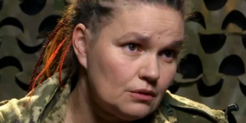 “Влада грається, намагається бути хорошою”, – волонтерка різко висловилася про мобілізацію в Україні