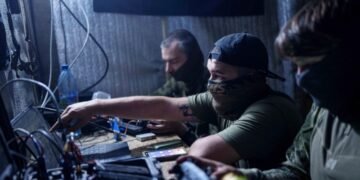 Хроника войны: бои на востоке и юге, обмен ударами БПЛА, нарастающее вмешательство Северной Кореи