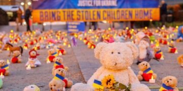 Freedom House: Беларусь активно содействует России в незаконном перемещении украинских детей