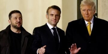 Трамп, Зеленский и Макрон о путях прекращения войны между Украиной и Россией: подробности