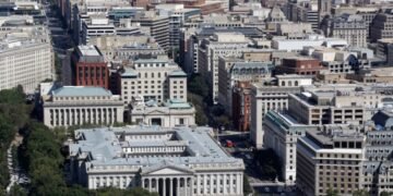 Политики США проводят встречи с делегацией Украины в Вашингтоне