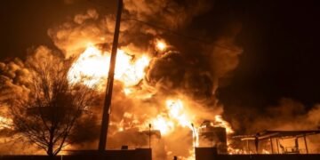 Хроника войны. Новый удар по энергетике: 94 ракеты и 193 БПЛА. Зеленский: таков мирный план Путина