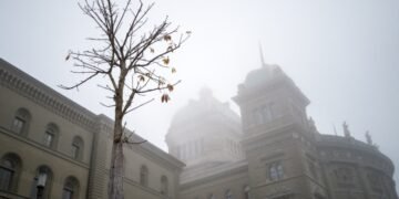 Швейцария ужесточит доступ украинцев к временному защитному статусу