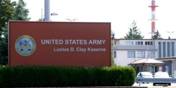 НАТО берет на себя координацию военной помощи Киеву