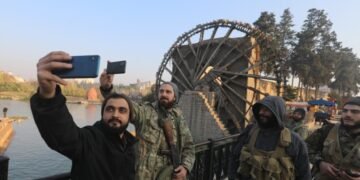Киев: потери в Украине заставили Москву оставить сирийский режим без необходимой поддержки