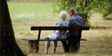 Нерозлучне подружжя скоїло самогубство після діагнозу лікарів: вони залишили зворушливого листа